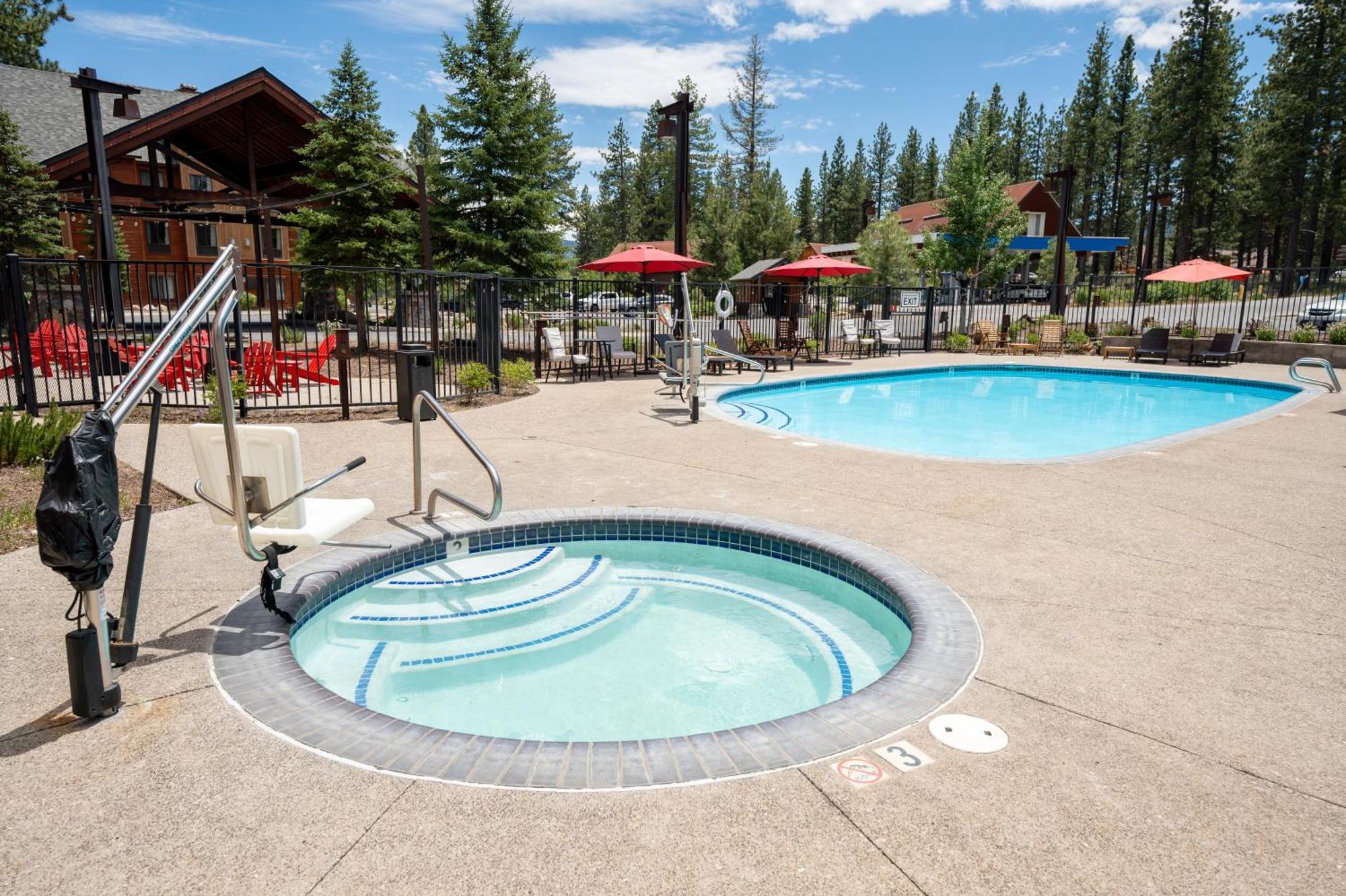 Martis Valley Lodge, Tapestry Collection By Hilton Truckee Exterior foto