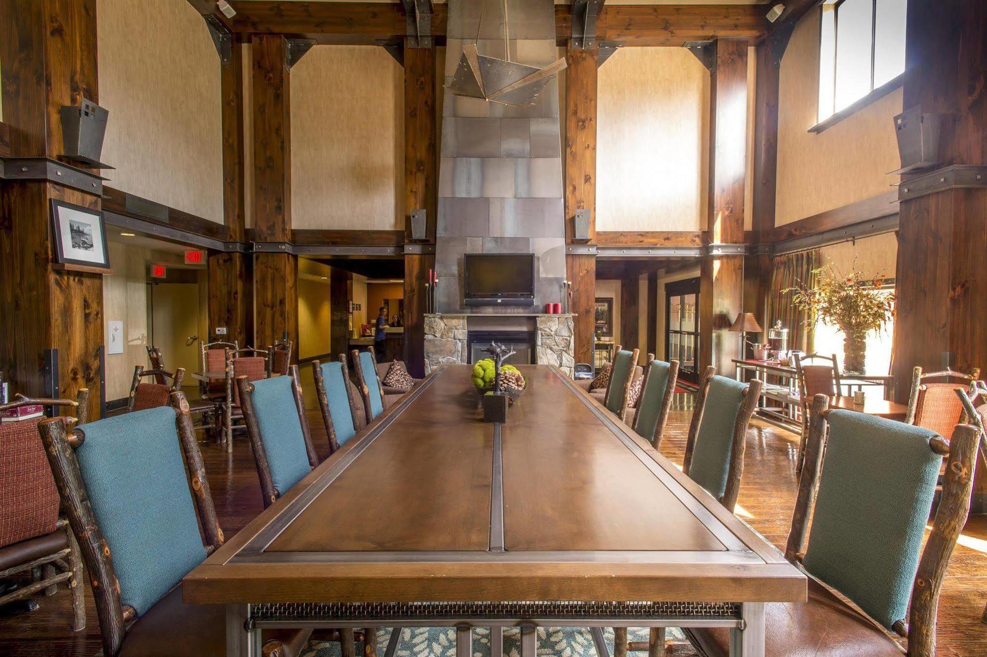 Martis Valley Lodge, Tapestry Collection By Hilton Truckee Exterior foto